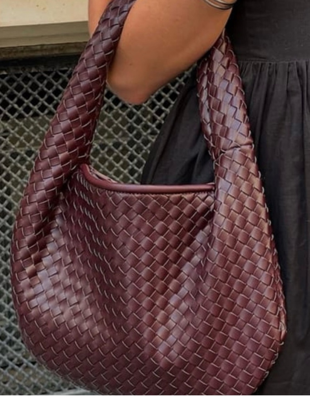 NA-KD Shoulder Hobo Bag in Burgundy